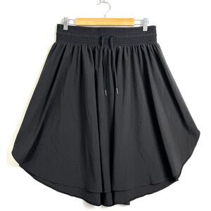 Lululemon The Everyday Skirt in Black